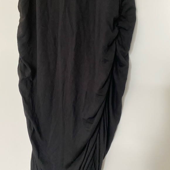 Used like-new maternity dress size M - Picture 3 of 4